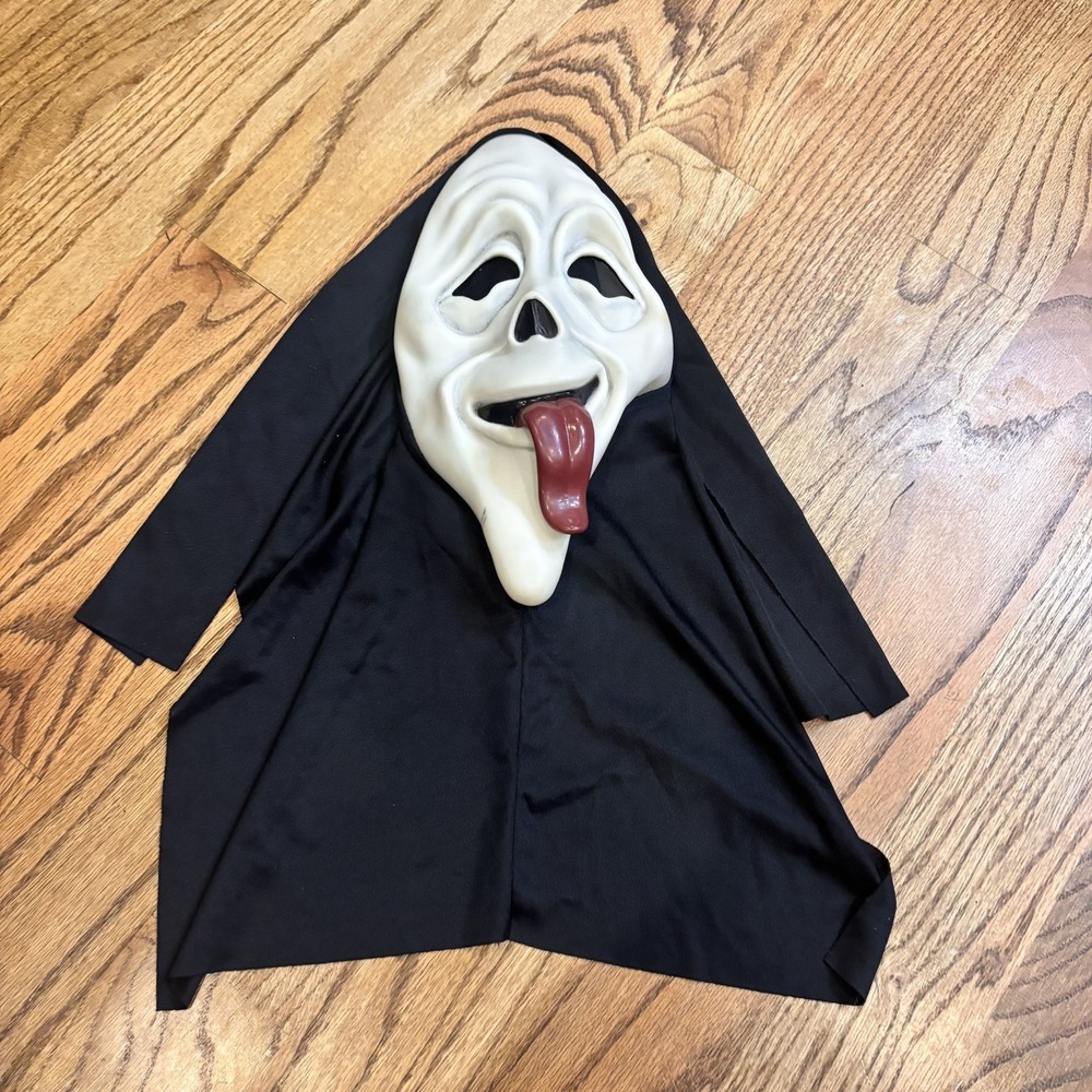 Vintage Fun World Scream Scary Movie WASSUP Mask Shroud Easter Unlimited